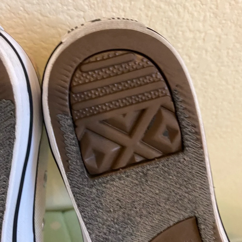 Converse Kids Tie dye sneakers size 2